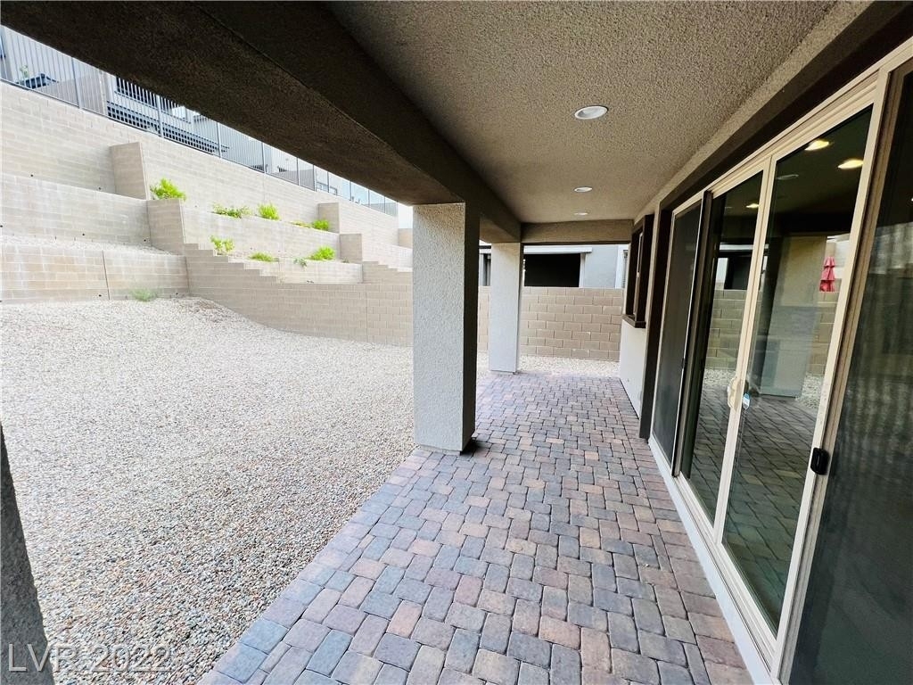 12533 Skylight View Street - Photo 19