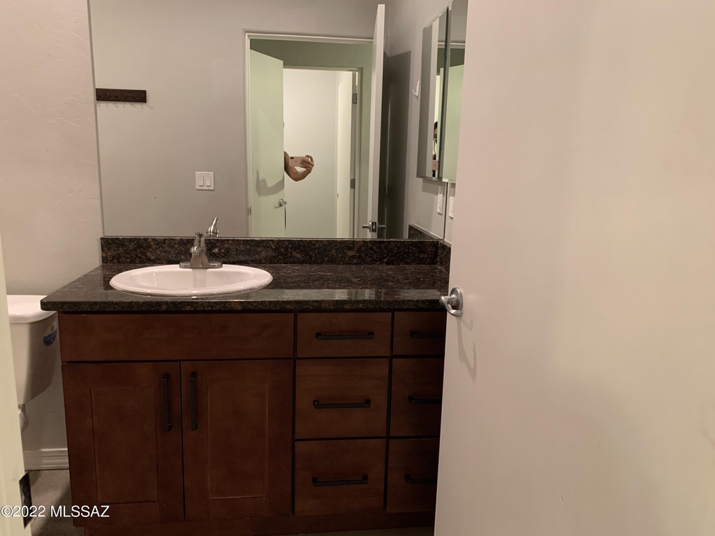 222 S Cherry Avenue - Photo 19