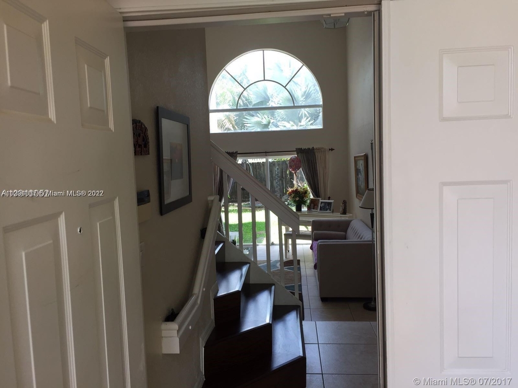 11272 Nw 51st Ter - Photo 2