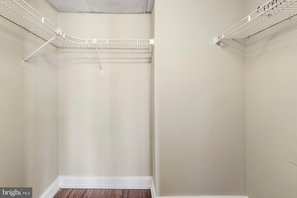 222 W Rittenhouse Square - Photo 15