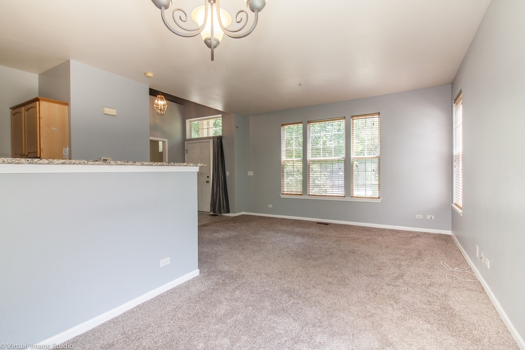 2712 N Greenwood Avenue - Photo 8