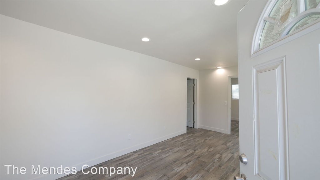 1270 Naranca Avenue - Photo 2