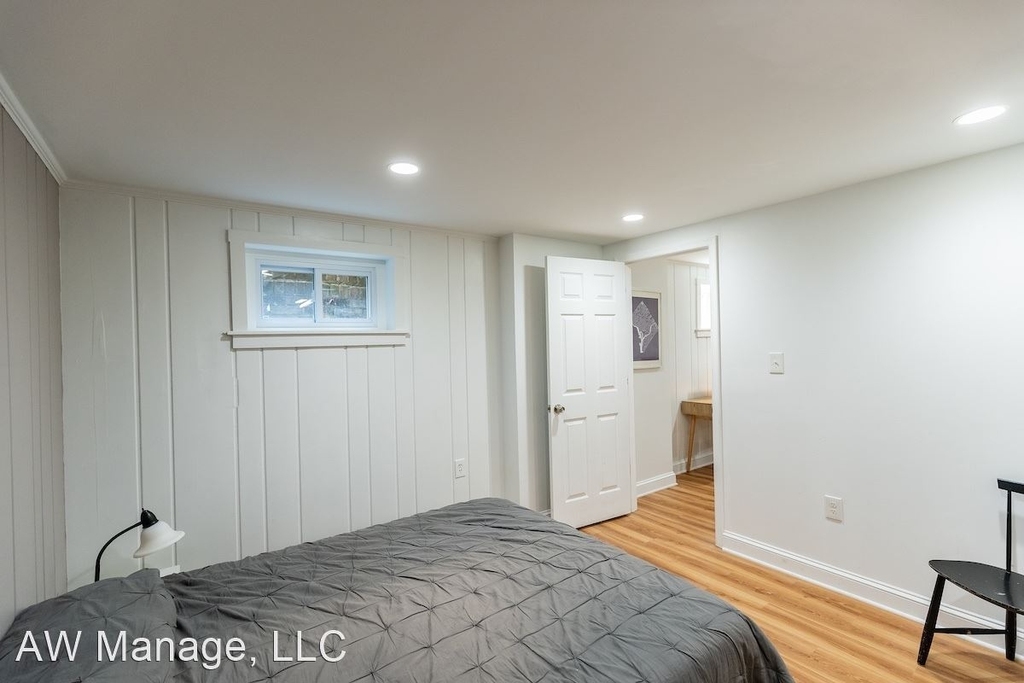 4427 45th St Nw - Photo 35