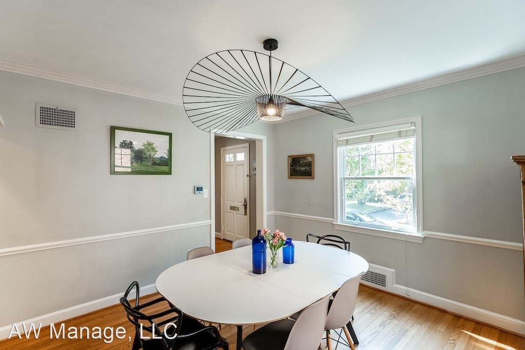 4427 45th St Nw - Photo 9