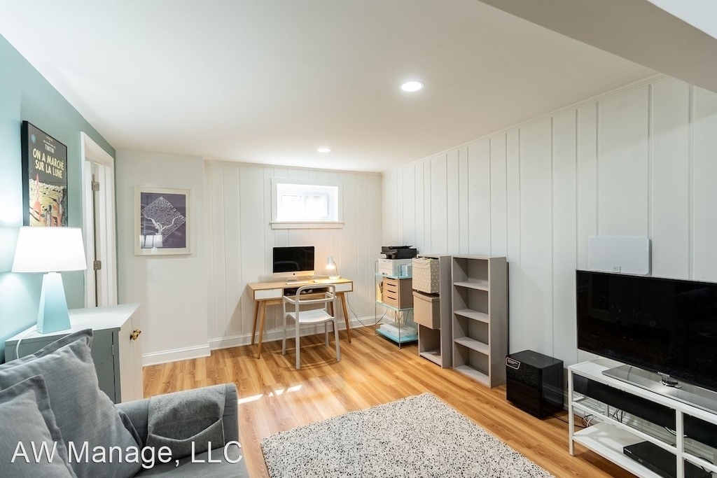 4427 45th St Nw - Photo 32