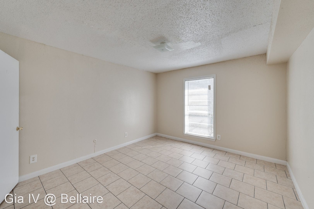 6120 Bellaire Blvd. - Photo 8