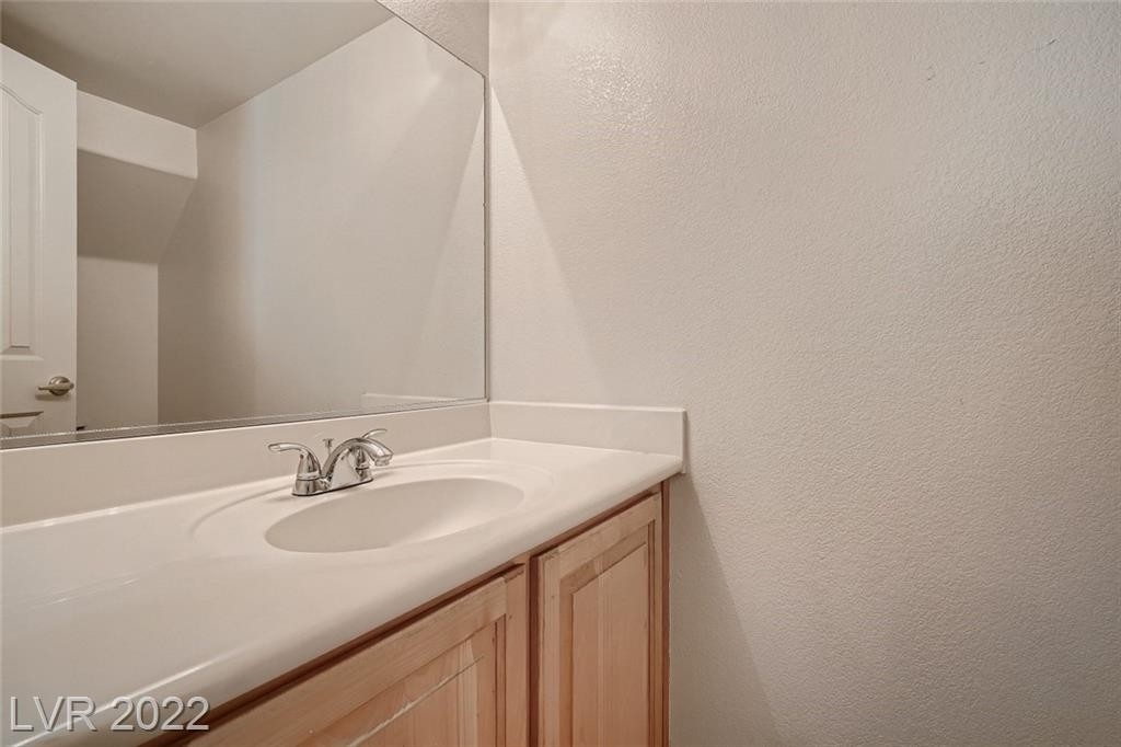 8729 Horizon Wind Avenue - Photo 4