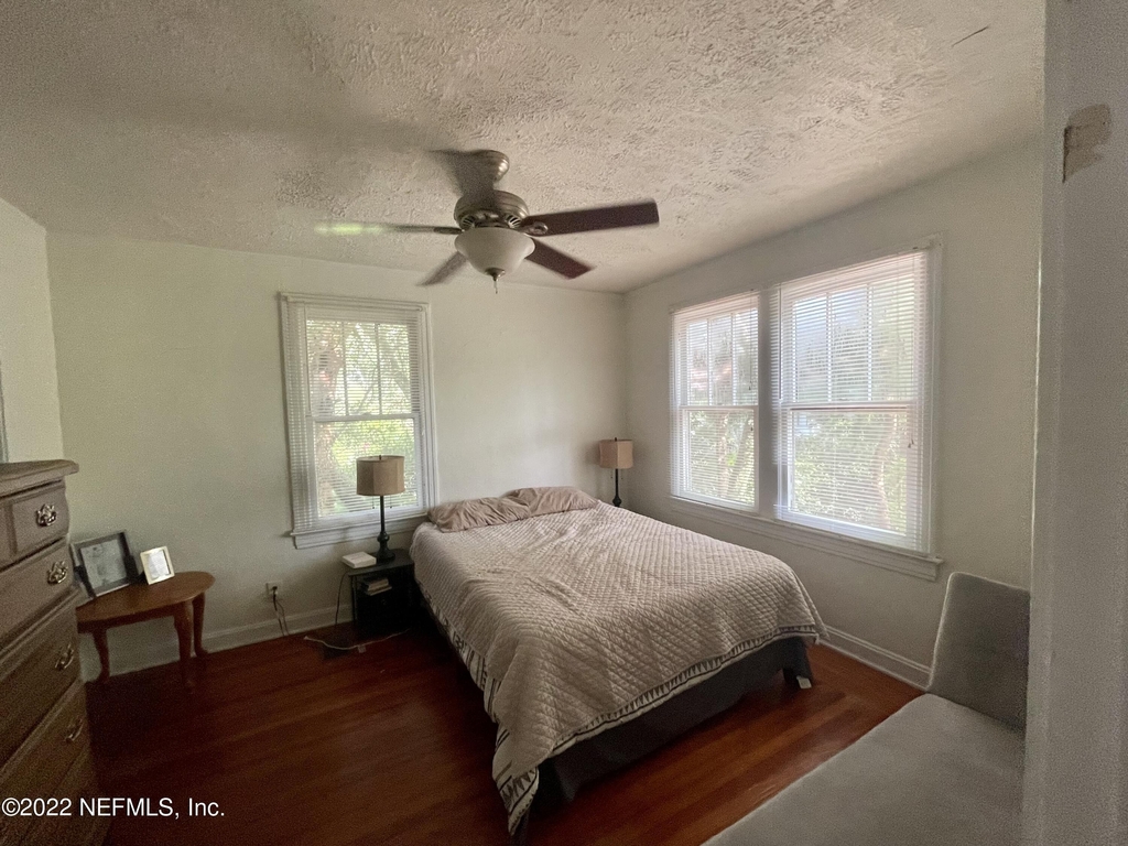 4428 Irvington Ave - Photo 8