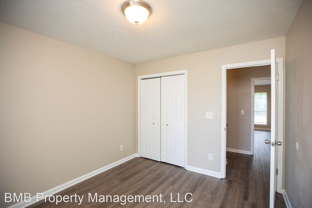 908 Mister Lake Court - Photo 15