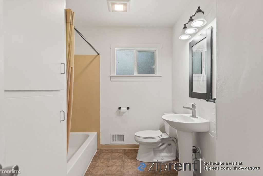 4228 Wells St - Photo 15