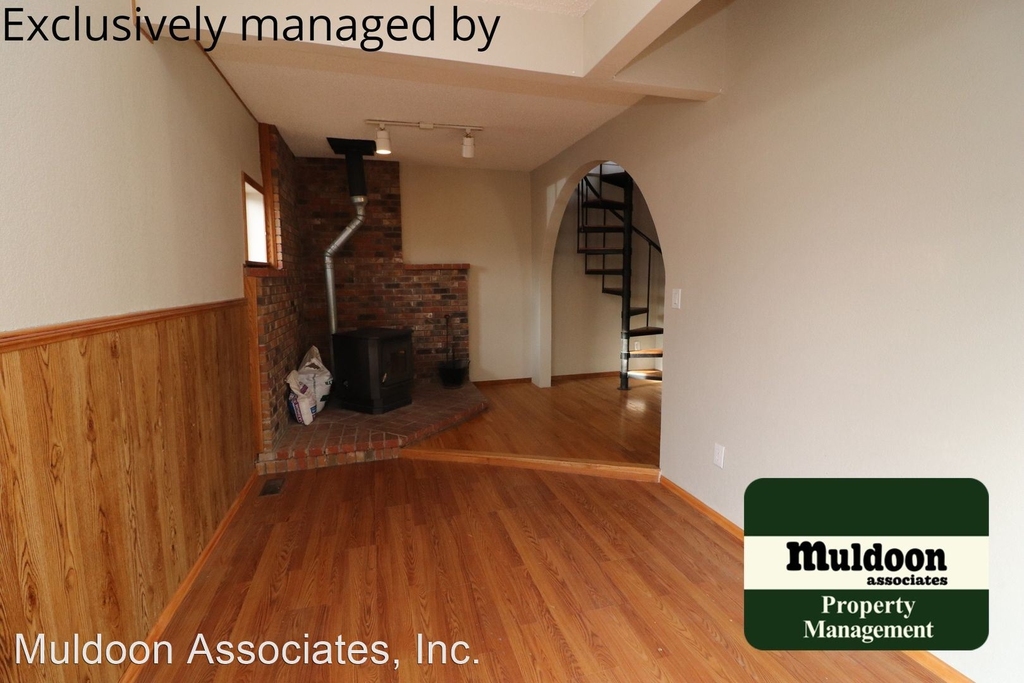 1932 Bragdon Ave - Photo 4