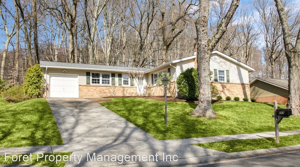 117 Aronimink Drive - Photo 0