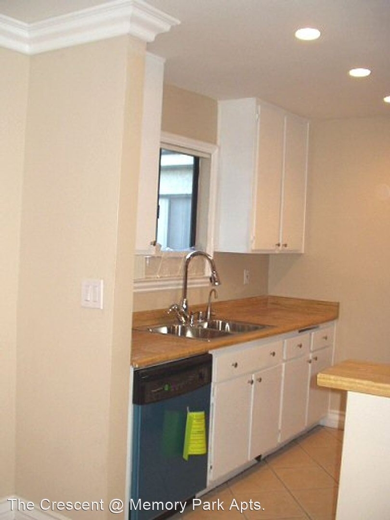 8950 Memory Park Ave. - Photo 1