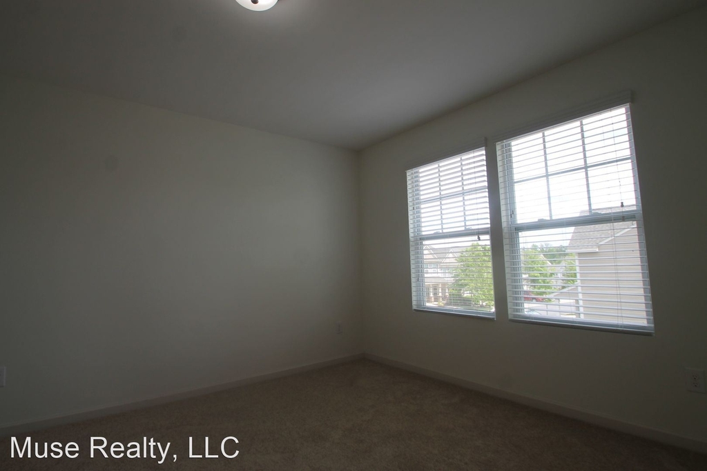 826 Summerlake Drive - Photo 25