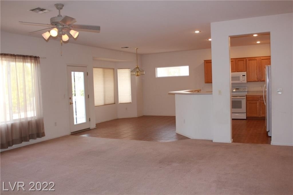 2578 Woodson Avenue - Photo 2