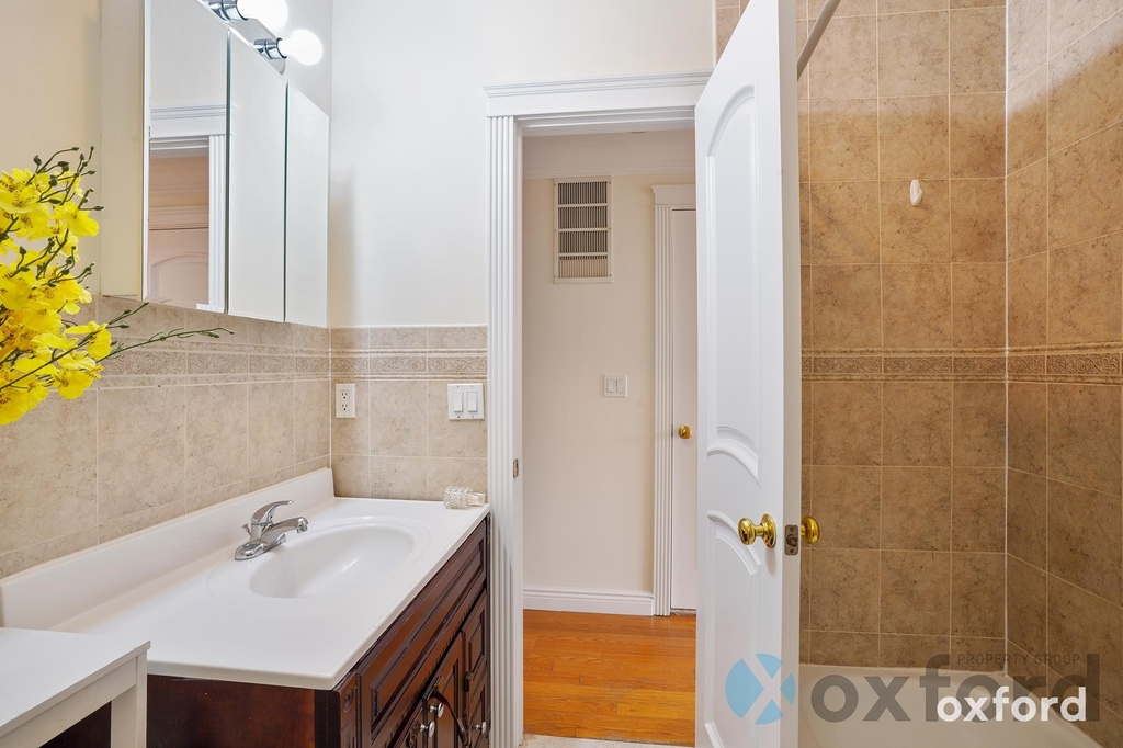 188 Bay 17th Street - Photo 11