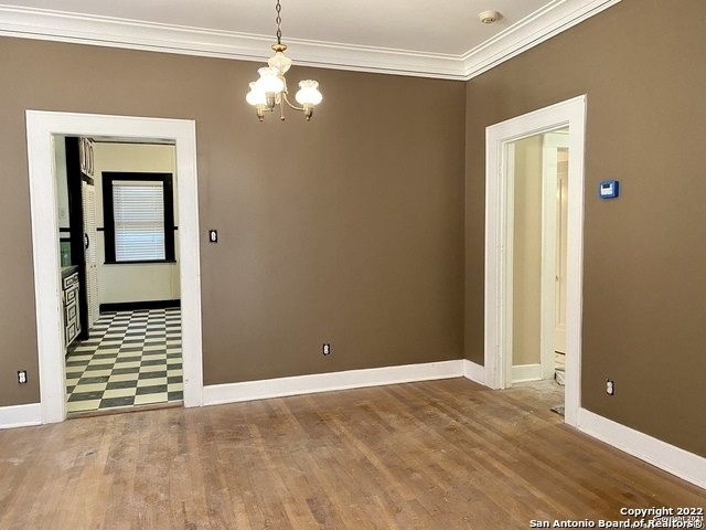 523 W Gramercy Pl - Photo 2