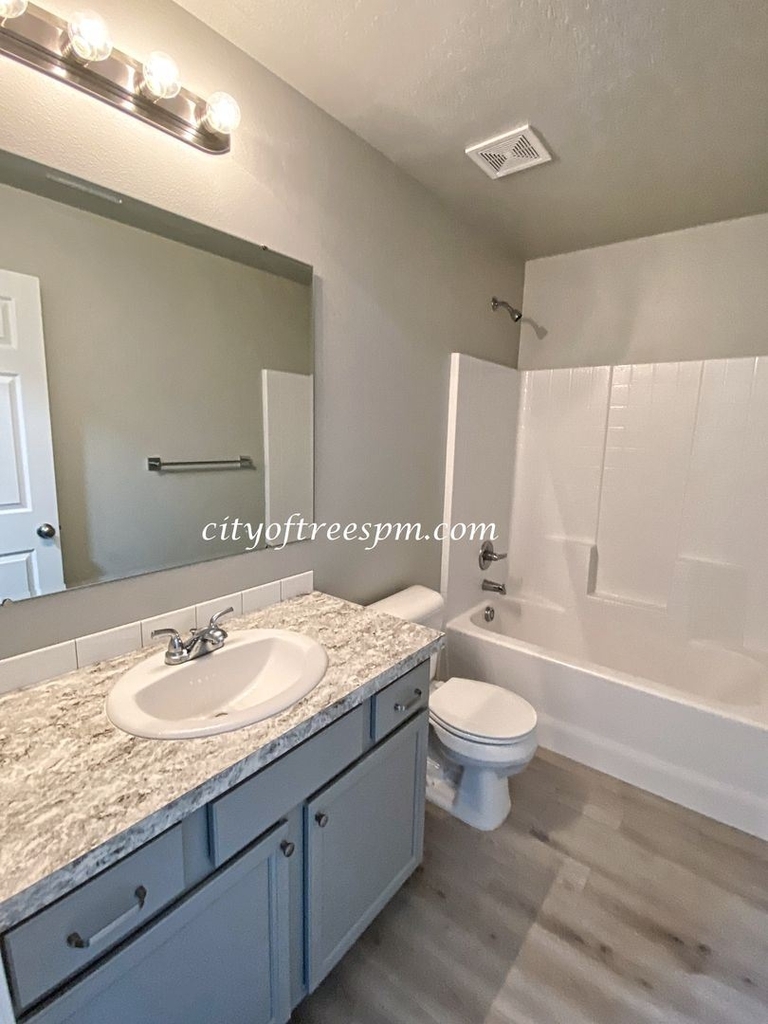 2742 W Balboa Dr. - Photo 15