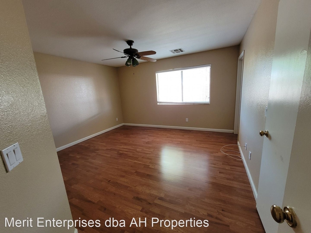 8602 W Caron Dr - Photo 8