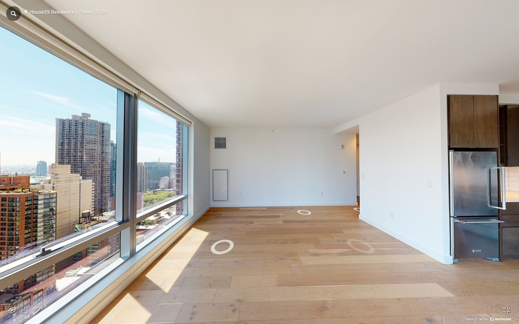 225 East 39th Street - Photo 3