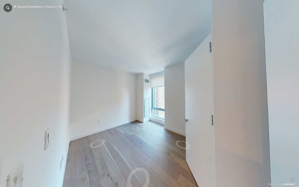 225 East 39th Street - Photo 9