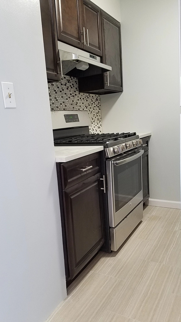 34-40 10th Street - Photo 0