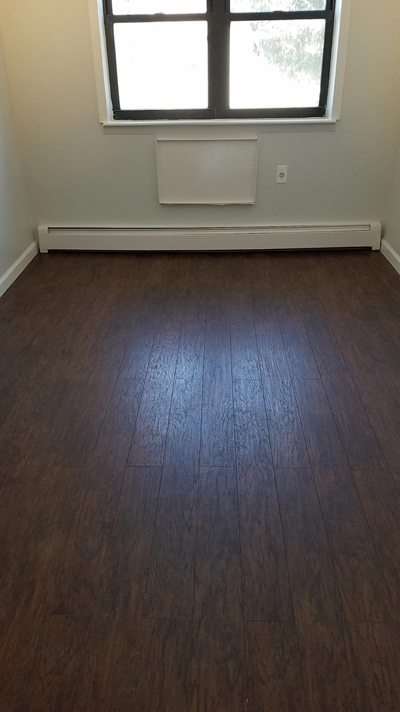 34-40 10th Street - Photo 10