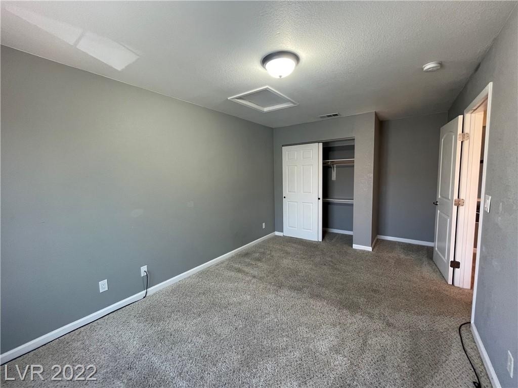 9440 Rolling Ridge Lane - Photo 21