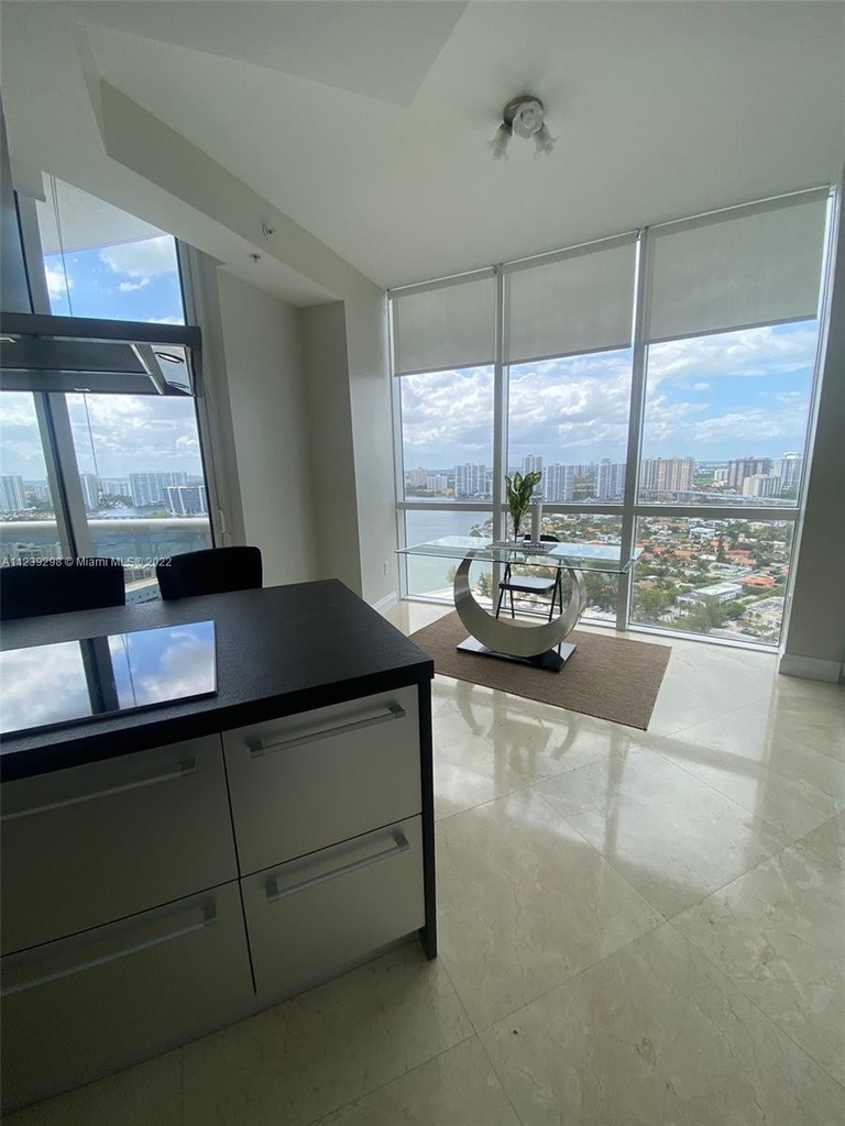 18201 Collins Ave - Photo 11