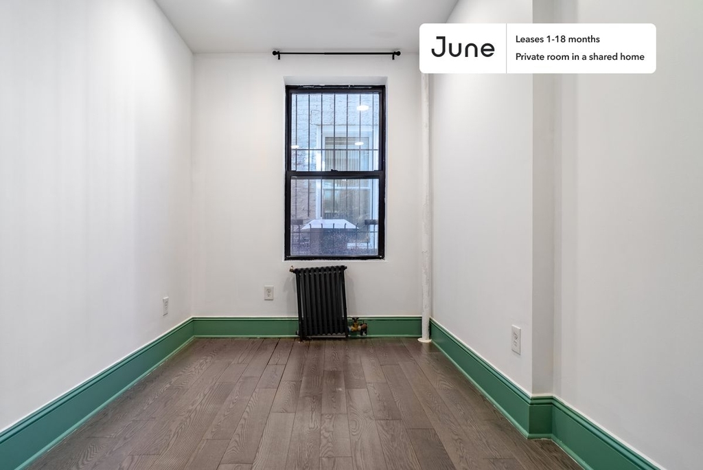 345 East 21st Street - Photo 1