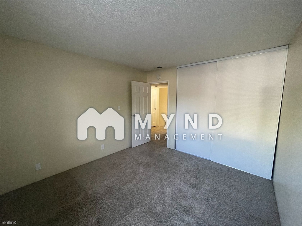 1547 Delucchi Ln Apt C - Photo 33