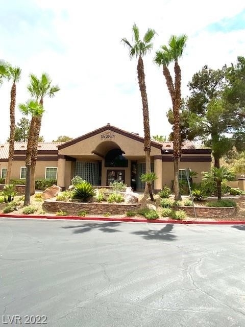 9325 Desert Inn Road - Photo 16