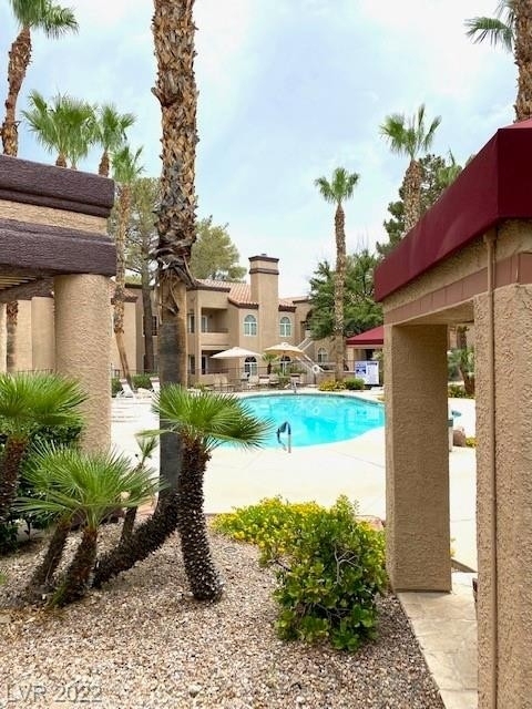 9325 Desert Inn Road - Photo 11