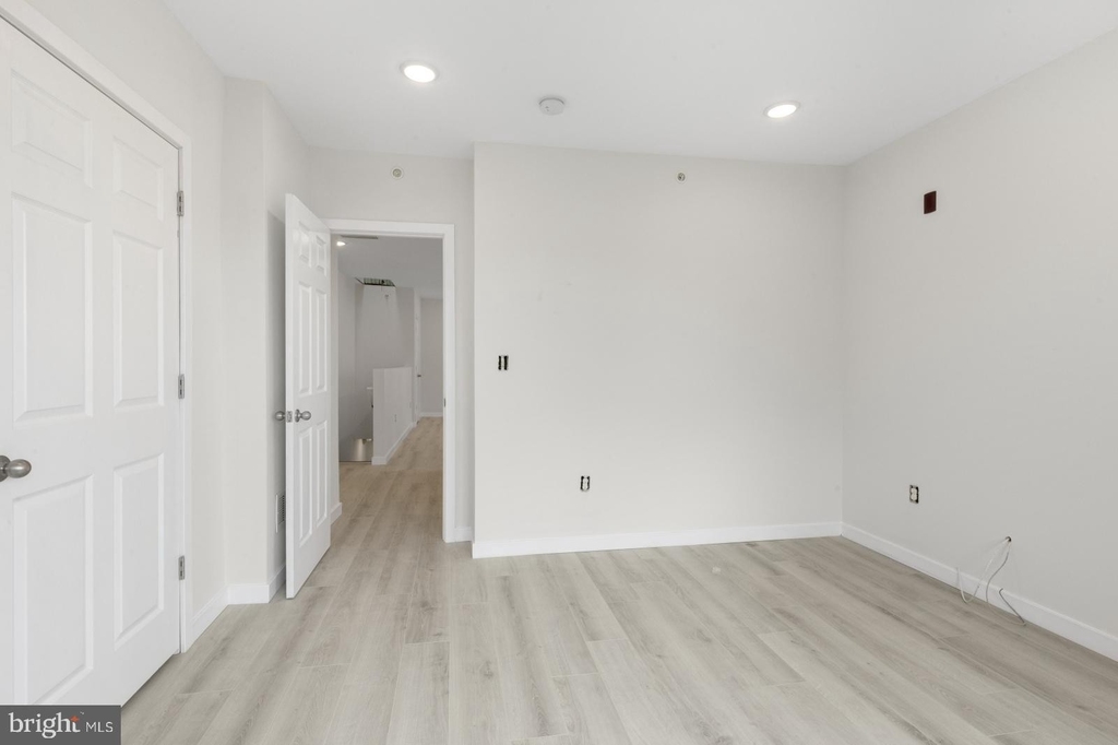 223 S 45th Street - Photo 22