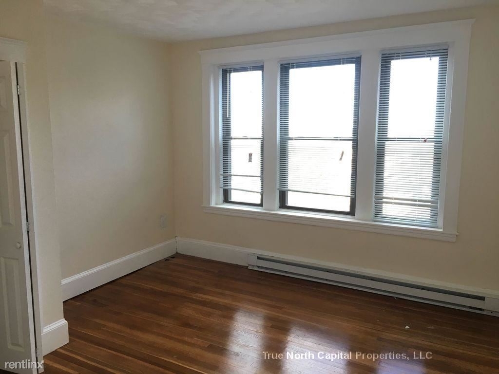 379 Broadway Apt 43 - Photo 2