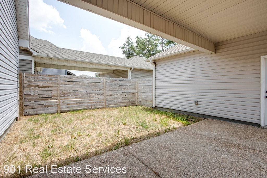 8753 Overcup Oaks Drive - Photo 18