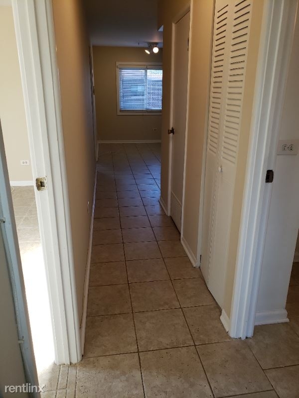 9622 Bianco Terrace E - Photo 8