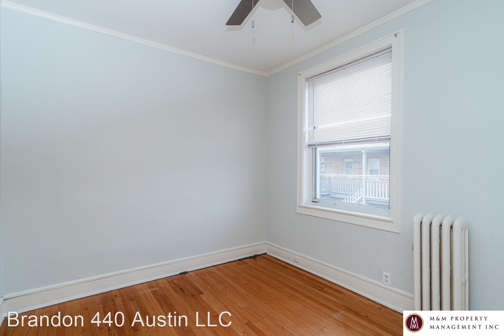 440-448 N Austin Avenue - Photo 4