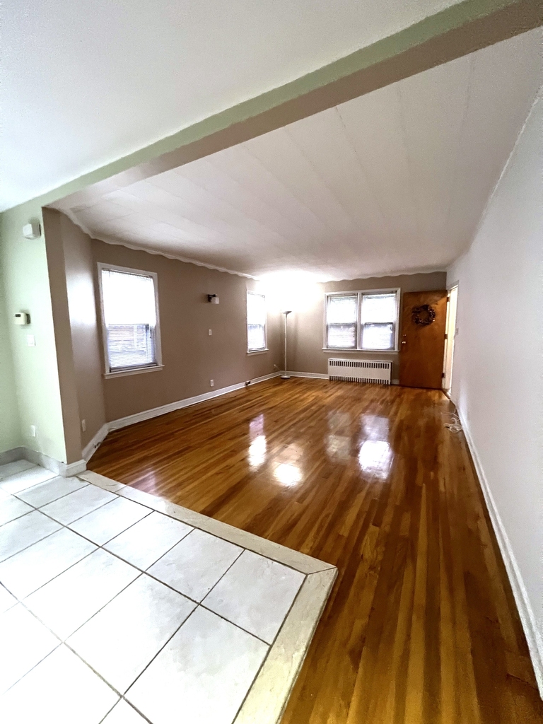 42-8 208th Street - Photo 5