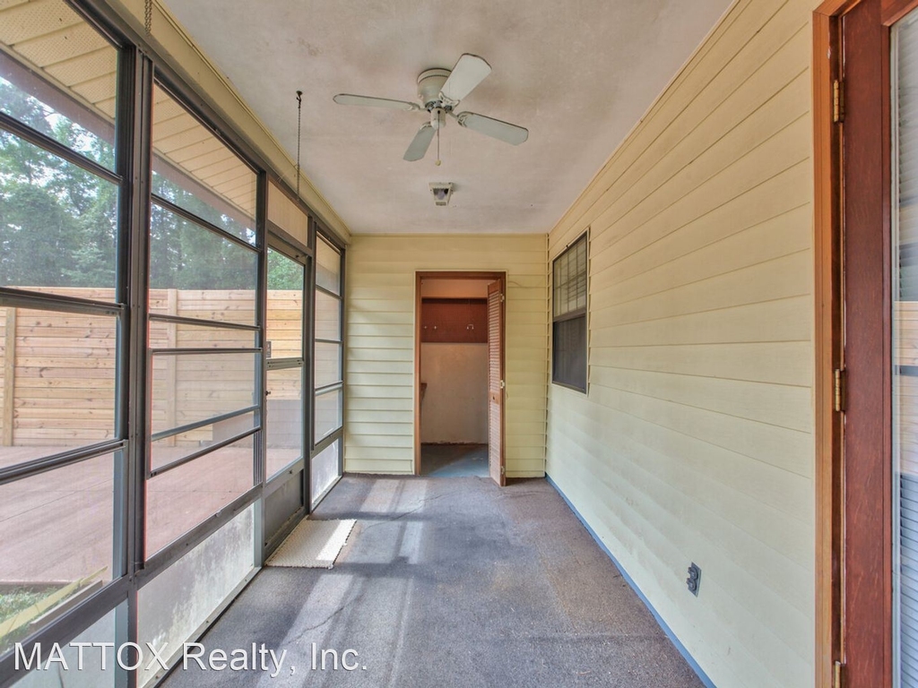 897 Meginnis Ln - Photo 34