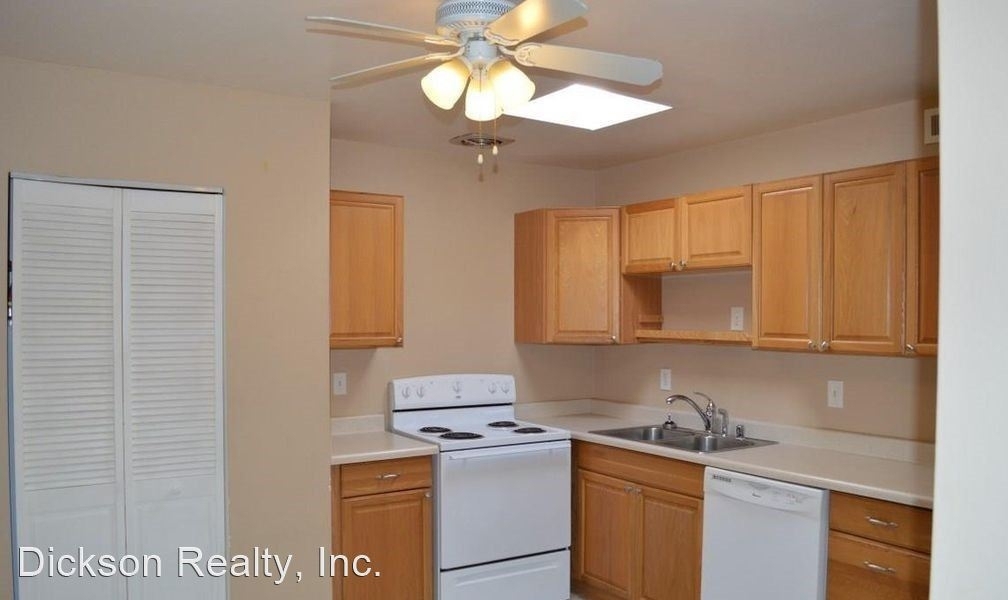 1051 Baywood Drive Apt. C - Photo 8