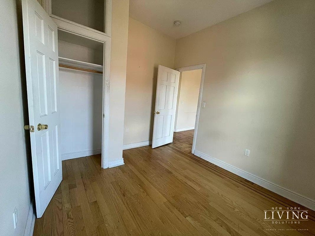 1244 Pacific Street - Photo 8