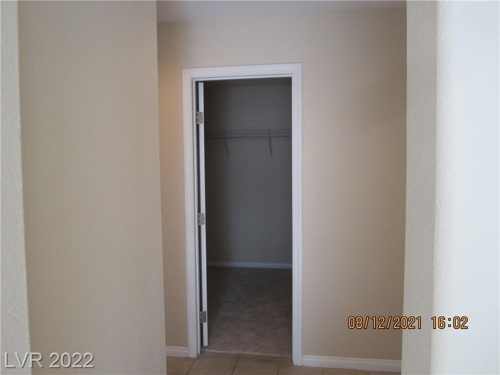 10582 Verona Wood Street - Photo 19