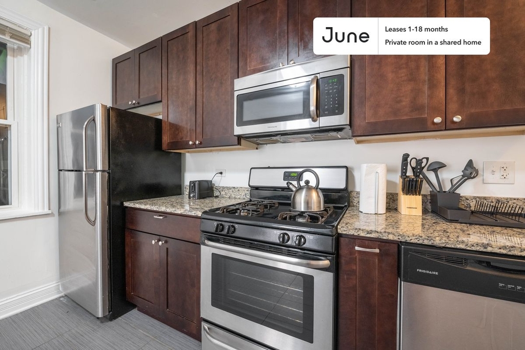 2913 N Kedzie Avenue - Photo 13