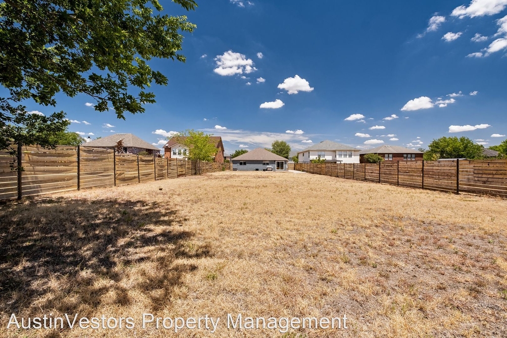 18105 Gantry Dr - Photo 22