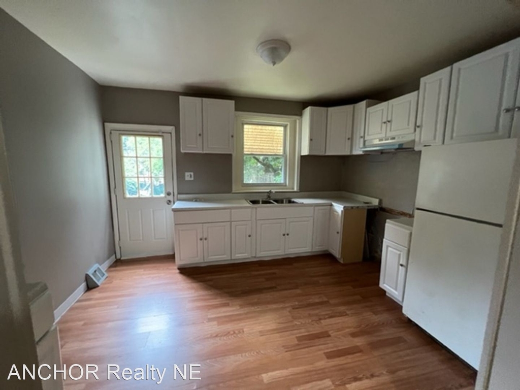 4922 Knorr St. - Photo 1