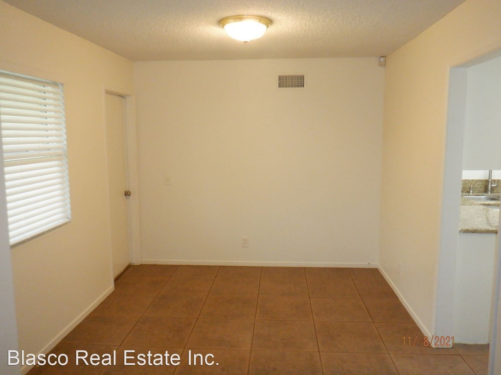 7415 Kirkwood Ave. - Photo 5