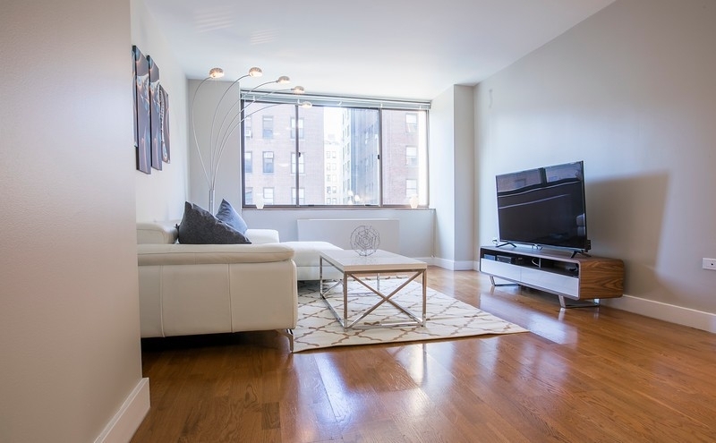 189 West 89th Street - Photo 3