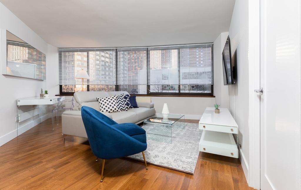 175 East 96th Street - Photo 6