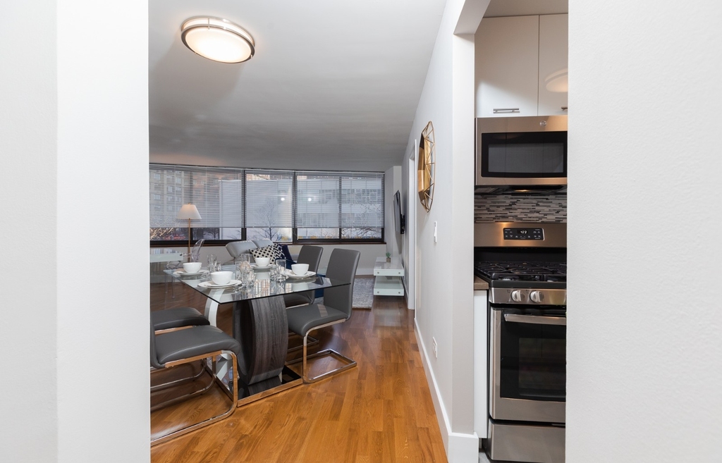 175 East 96th Street - Photo 4